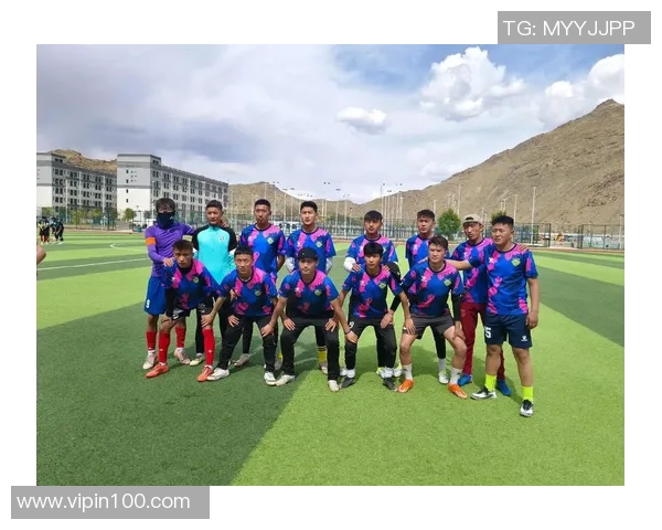 足球明星的萌娃们:小小球星的成长故事与亲子时光分享