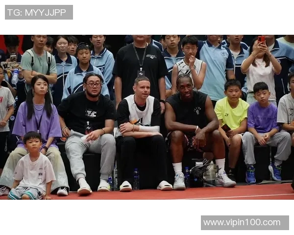 篮球明星与粉丝之间的情感纽带探讨与互动方式盘点